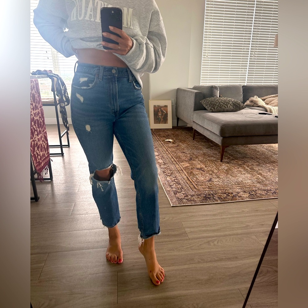 Abercrombie and Fitch Ankle Straight Ultra high rise Jean